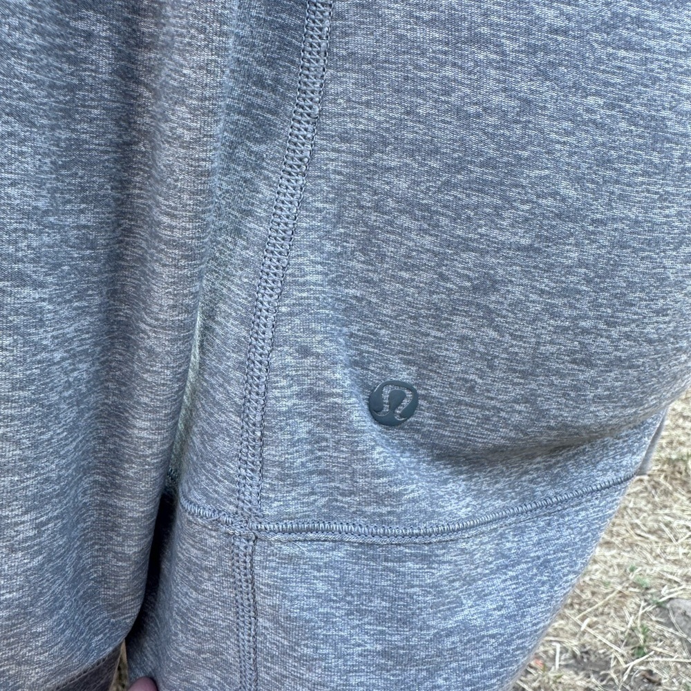 Lululemon Athletica Women’s Gray V-Neck Women's Top - Picture 4 of 5
